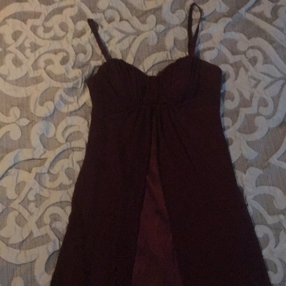 Beautiful Burgundy, mid to knee length dress. - Picture 11 of 12